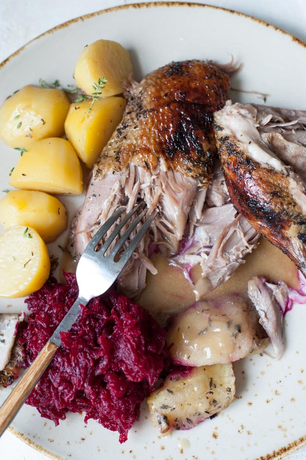 Roasted duck with apples + how to roast a whole duck