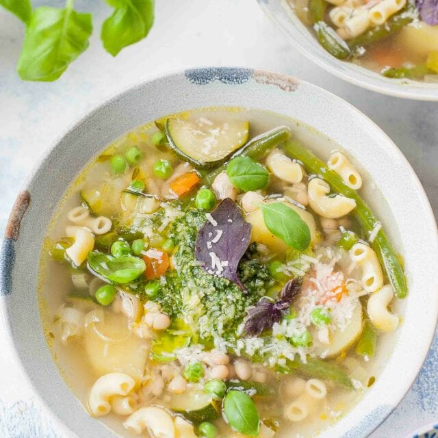 Pistou Soup - French vegetable soup (Soupe au Pistou)