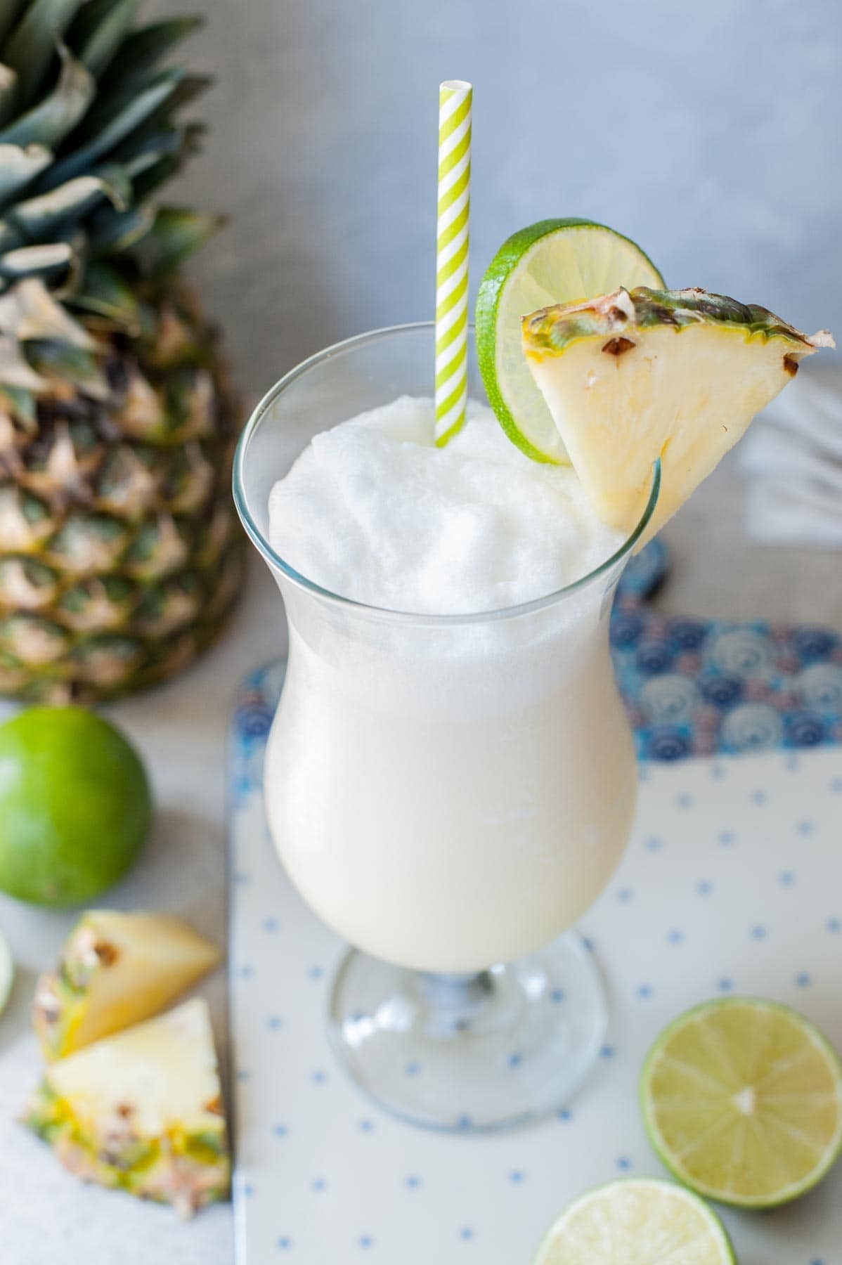 The best Pina Colada Recipe - Everyday Delicious