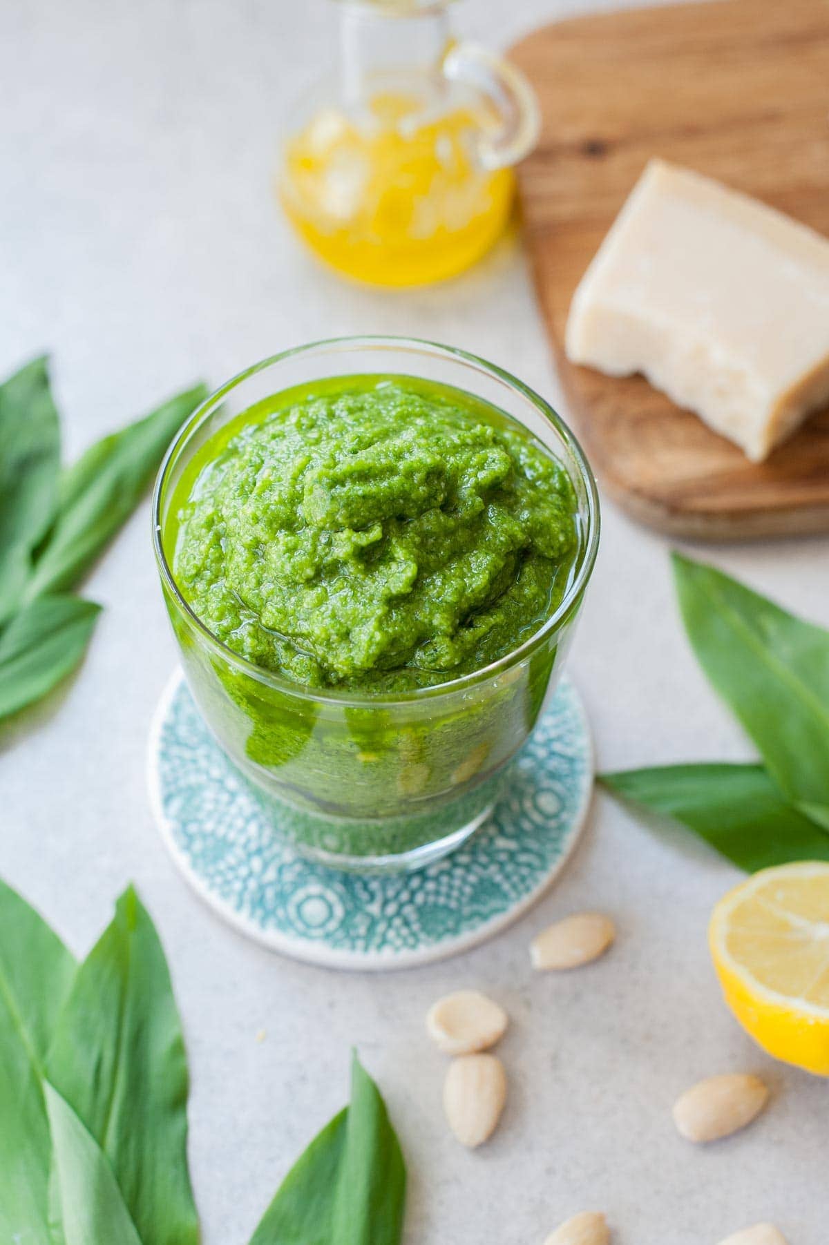 Wild garlic pesto (Ramp pesto) Everyday Delicious