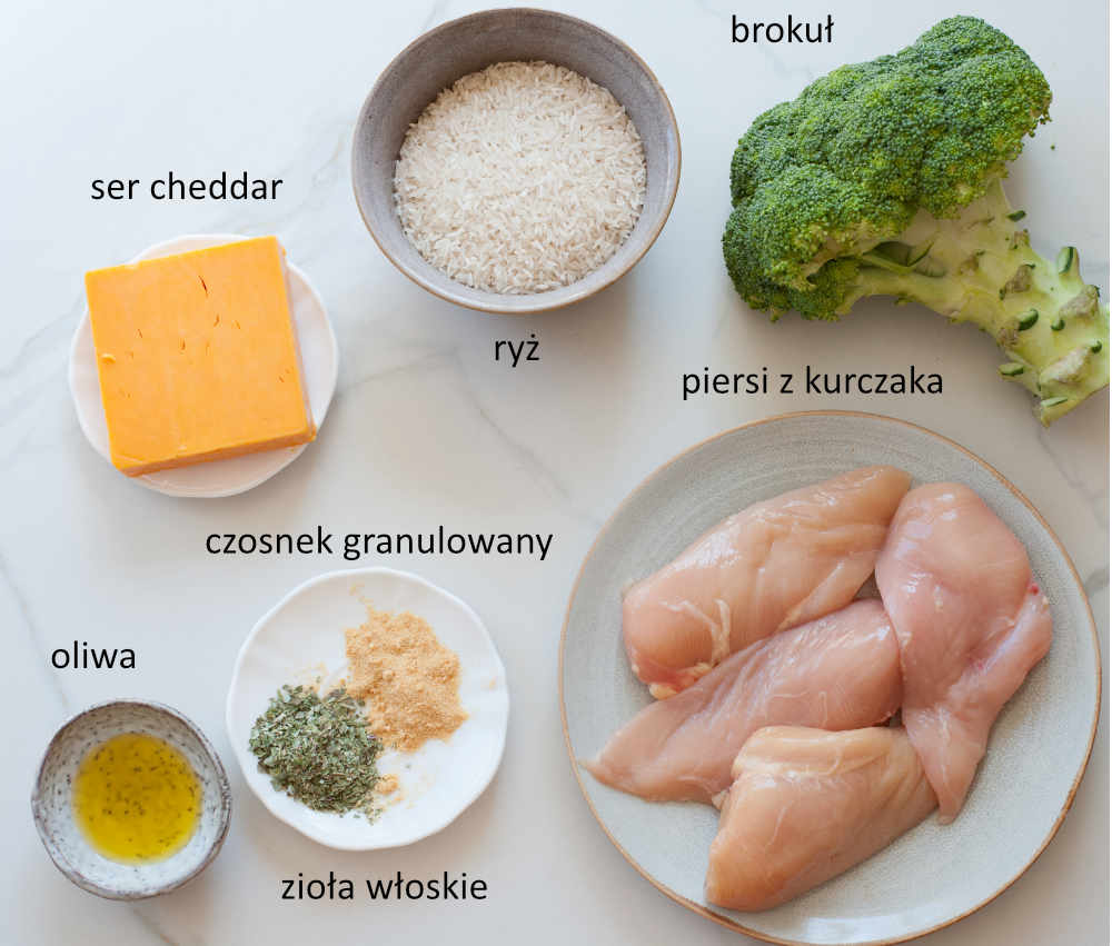składniki na zapiekankę z kurczakiem, ryżem i brokułami - część 1