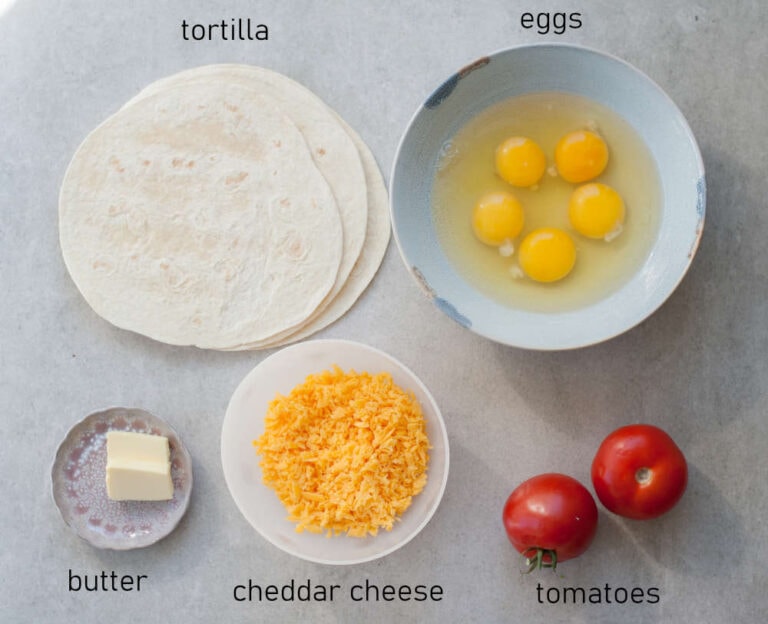 Easy breakfast quesadilla recipe - Everyday Delicious