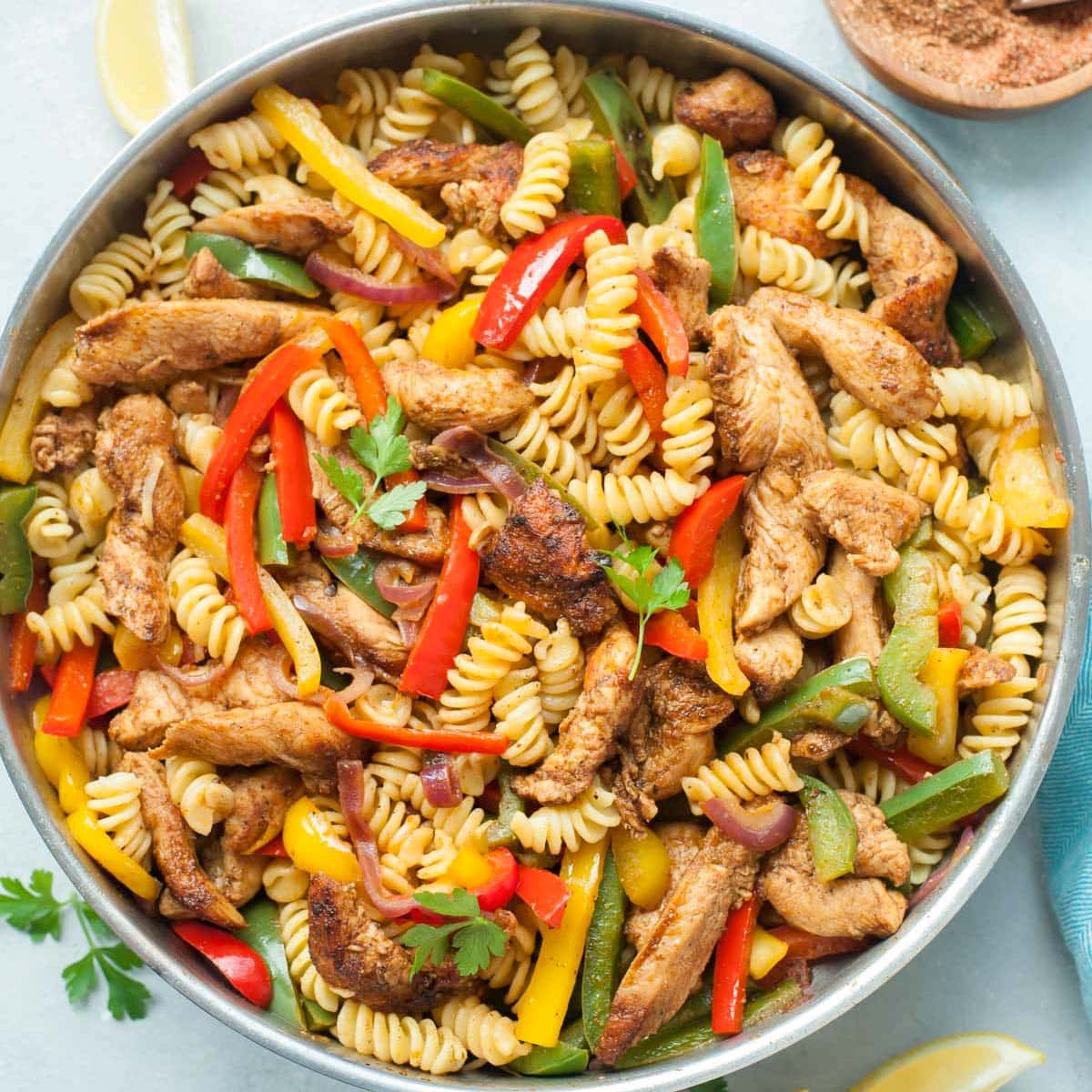 Chicken Fajitas pasta in a frying pan.