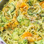 Parsley pesto pasta in a frying pan.