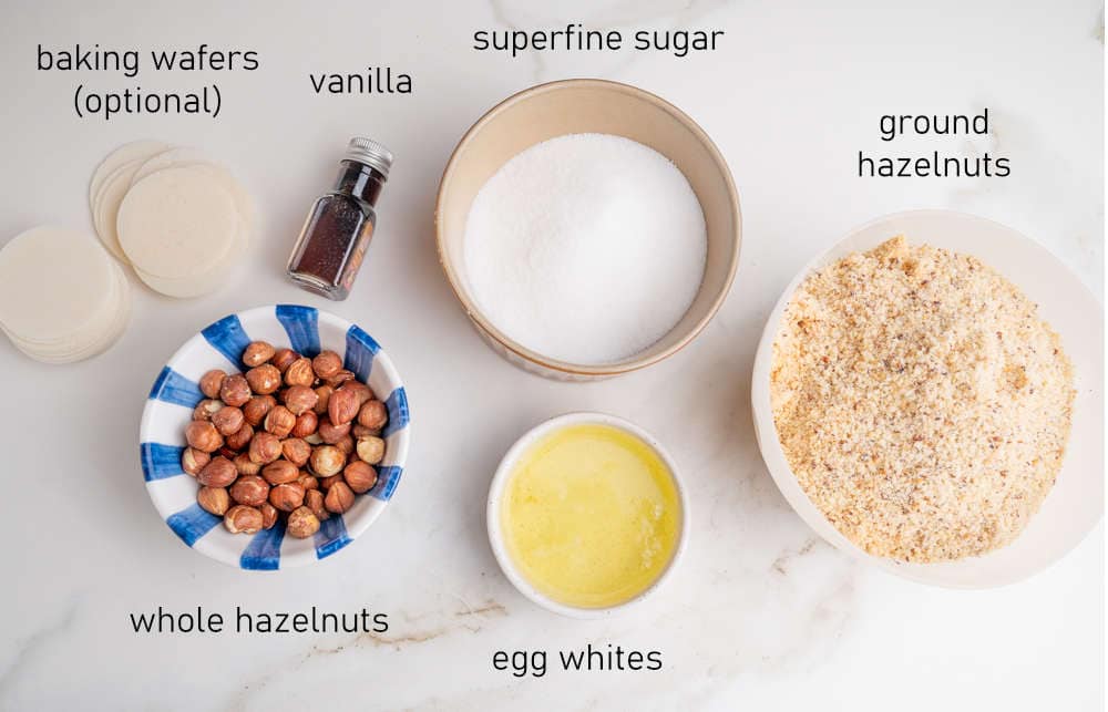 Labeled ingredients for Nussmakronen cookies.