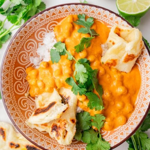 Easy Chickpea Curry - Everyday Delicious