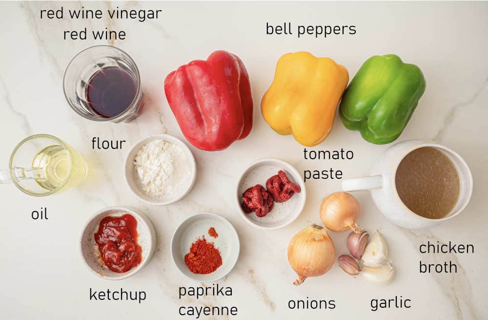 Labeled ingredients for Zigeunersoße (bell pepper sauce).