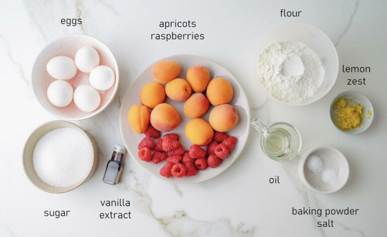 Apricot Raspberry Sponge Cake - Everyday Delicious